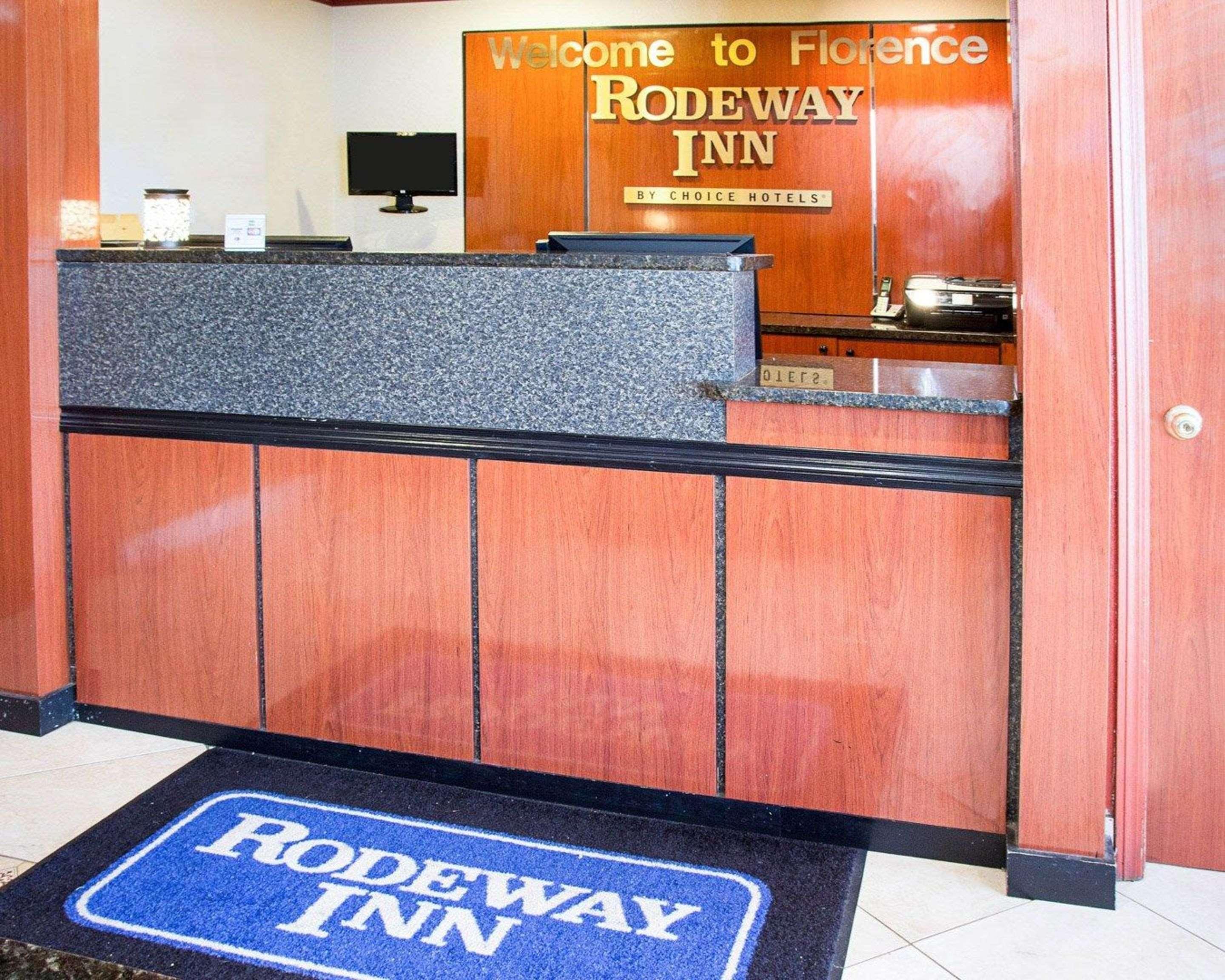 Rodeway Inn Florence - Cincinnati South Экстерьер фото